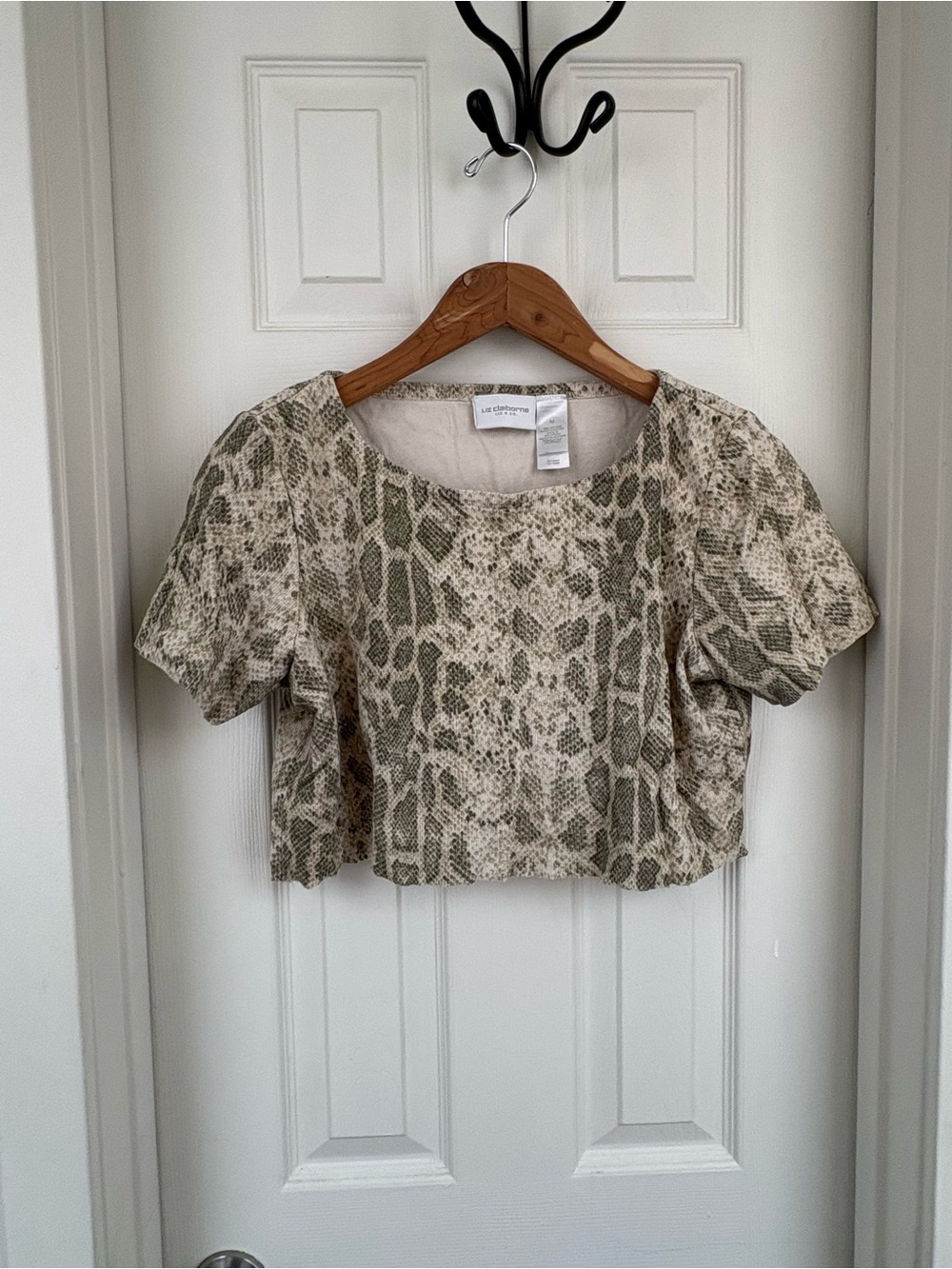 Liz Claiborne Snake Print Short Sleeve Crop Top - Taupe/Olive